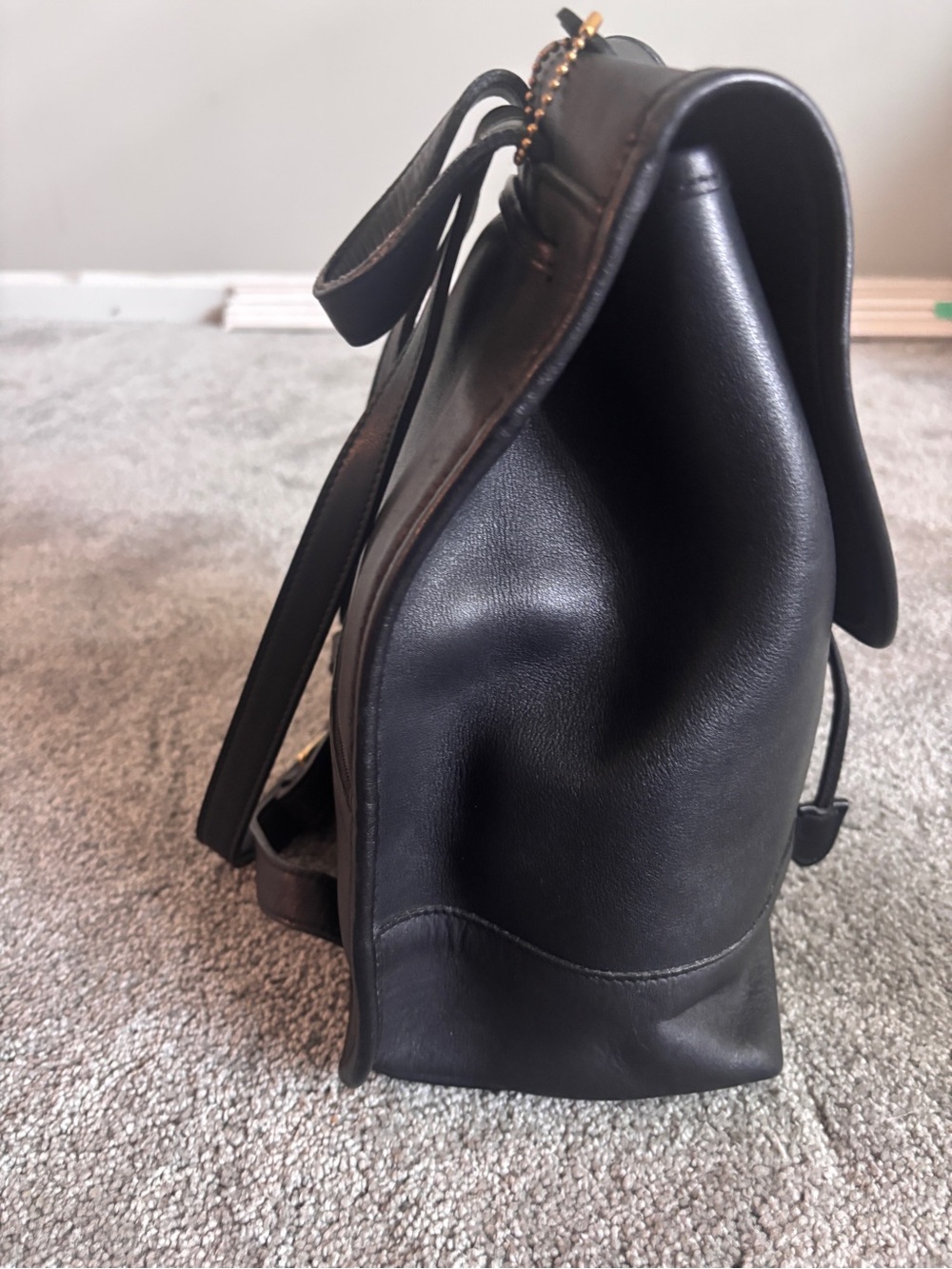 Vintage Coach 9791 Black Leather Daypack Backpack USA Turnlock Glove Tanned - Picture 5 of 13